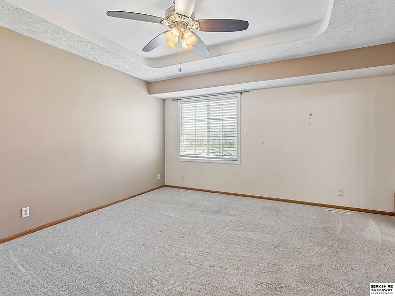 7308 S 155th Ave — Photo 28
