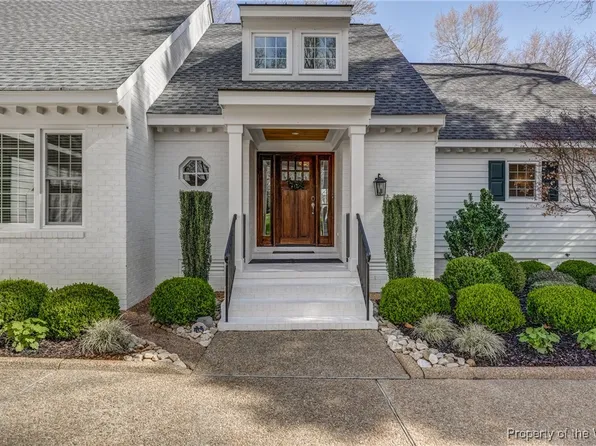 153 Thomas Dale, Williamsburg, VA 23185