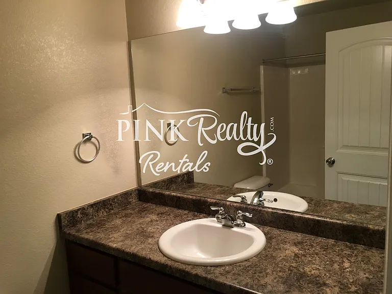 2317 Washo Cir — Photo 26
