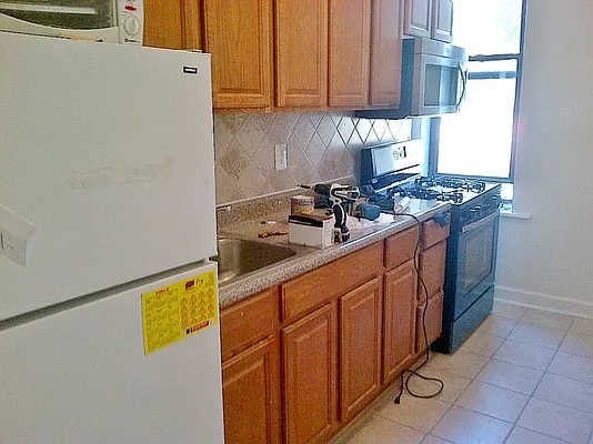 Rented by Bohemia Realty Group | media 23