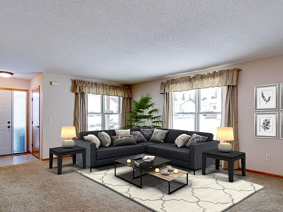 3rd image of 204 7th Ave NW