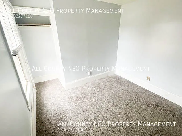 1852 W 45th St #REAR — Photo 7