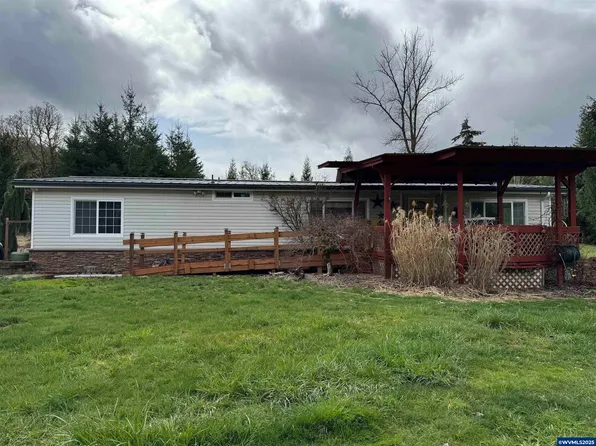 25382 Rice Rd, Sweet Home, OR 97386