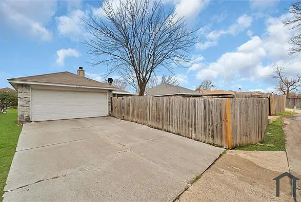 2820 Bent Brook Dr — Photo 14
