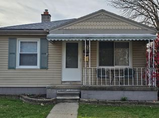 23851 Kate Ave, Warren, MI 48091