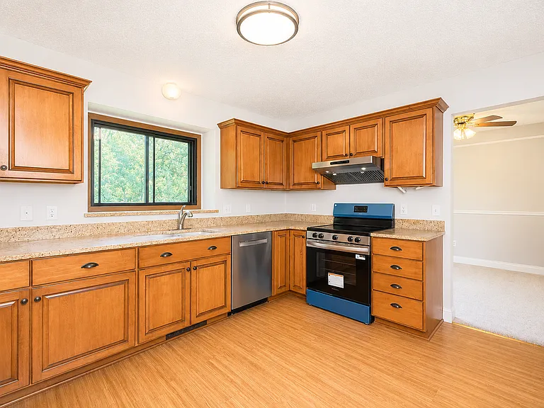 4601 Saddlewood Dr — Photo 18