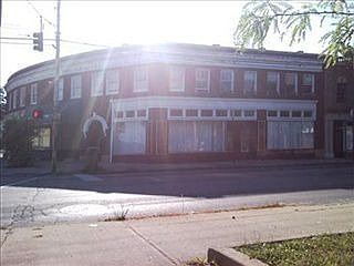1st image of 1919 N Main St