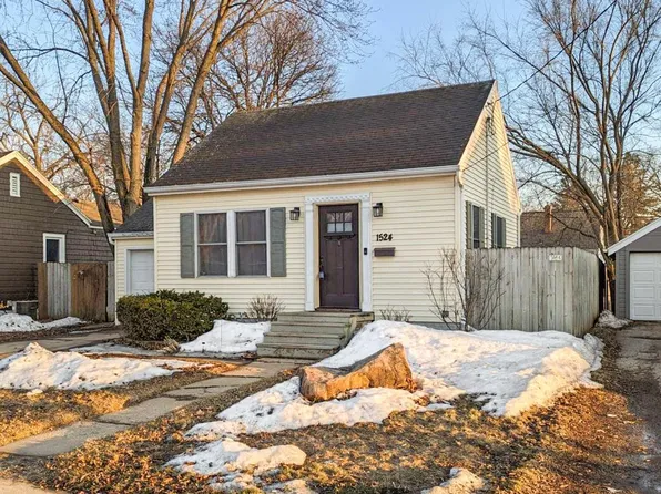 1524 4th St NE, Rochester, MN 55906