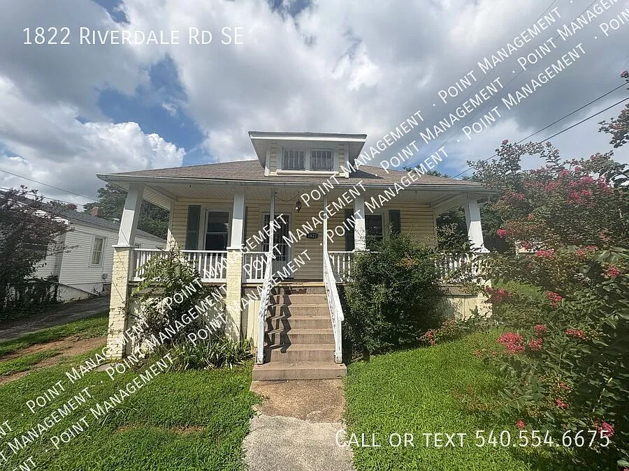 1822 Riverdale Rd SE