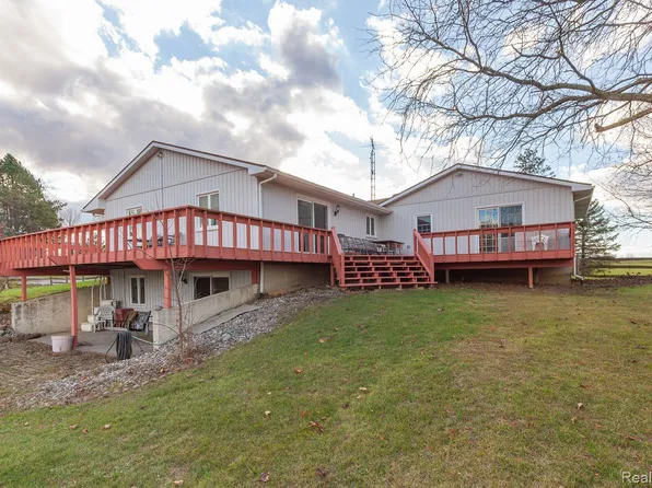 4980 Nirvana Dr, Adrian, MI 49221