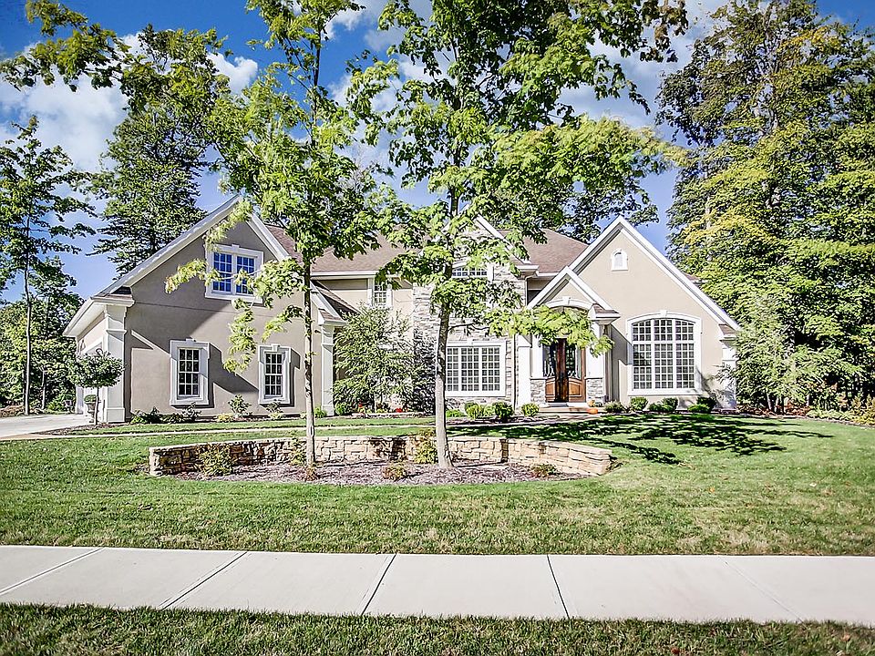 1st image of 8418 E Woodland Trl