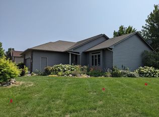 7301 S Valencia Dr, Sioux Falls, SD 57108