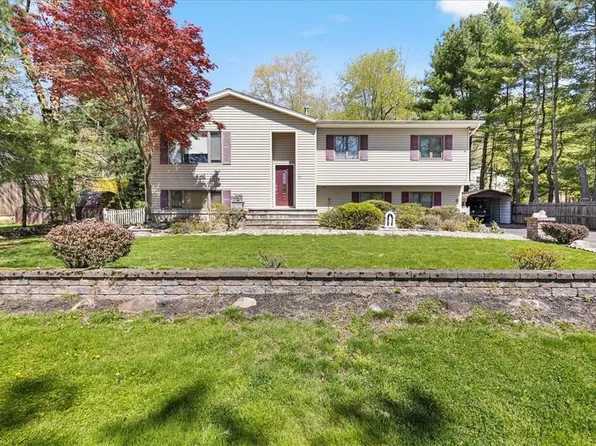 22 Milsom Drive, New City, NY 10956