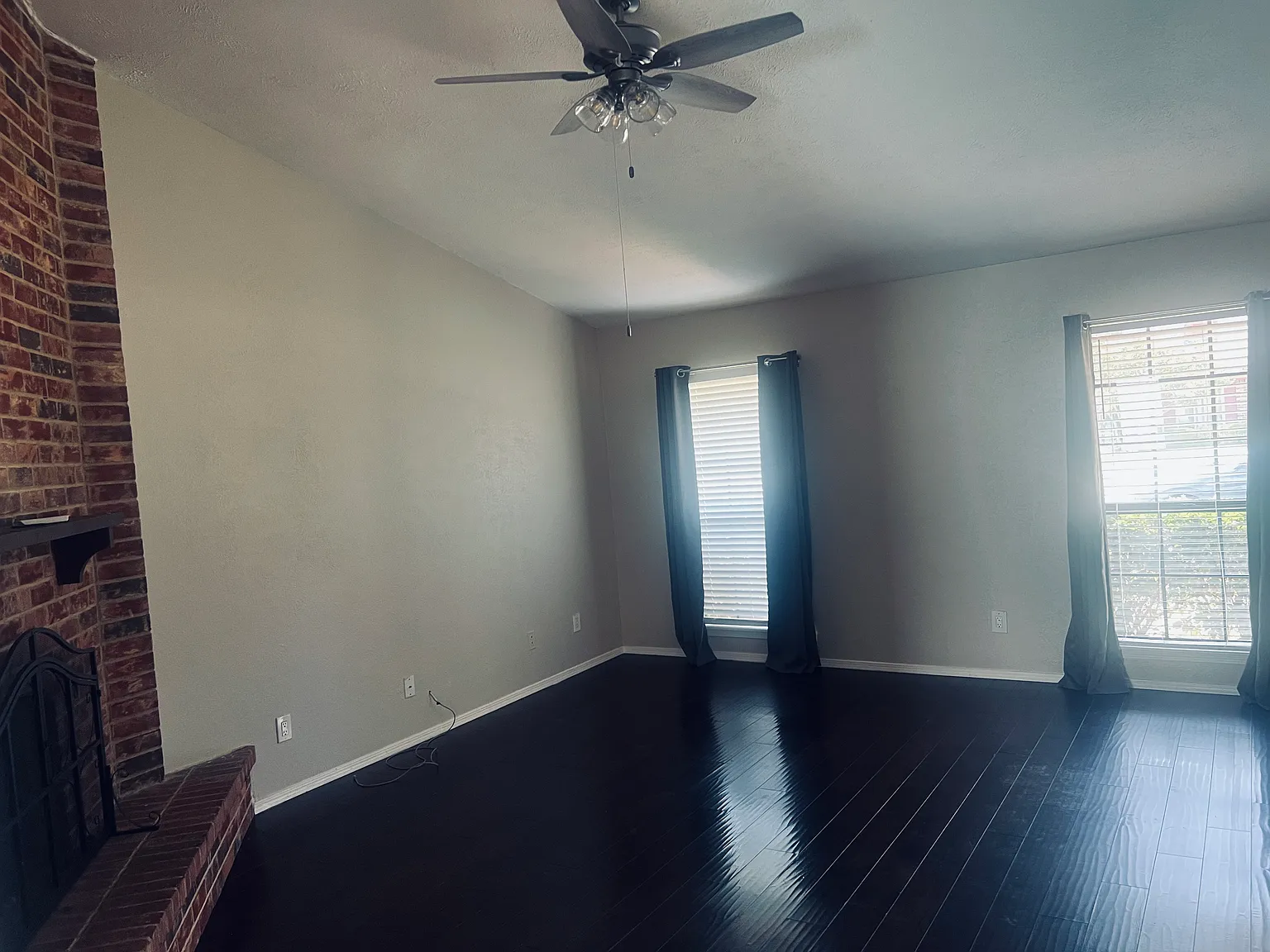 3 bed, 1544 sqft, $2,350 — Photo 3