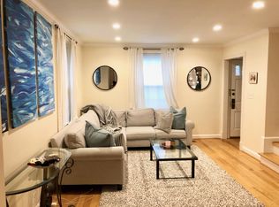 4210 35th St S, Arlington, VA 22206