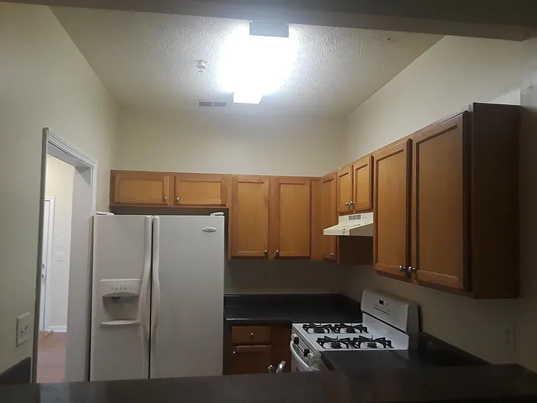 870 Glynn Oaks Dr #870 — Photo 23