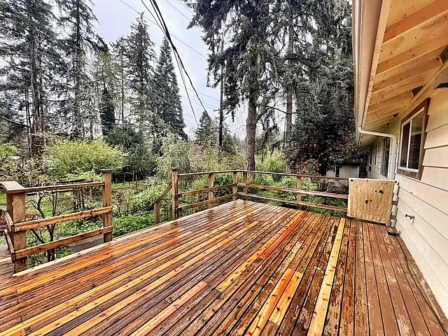14011 Blackberry Ln NE — Photo 11