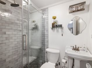 228 Catharine St #C, Philadelphia, PA 19147