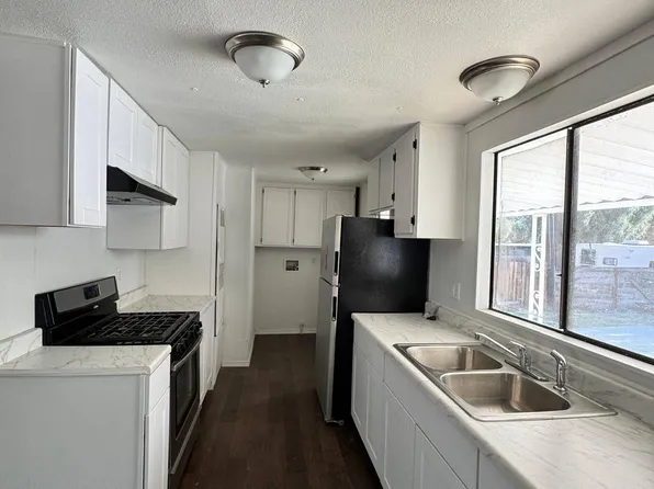 282 S Sierra Way Space 1, San Bernardino, CA 92408