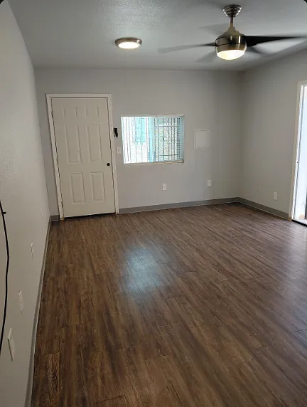 Timberwolf Dr — Photo 6