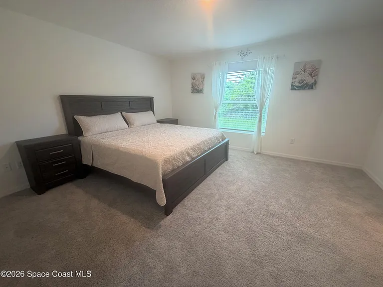 3161 Fergus Ave SE — Photo 7