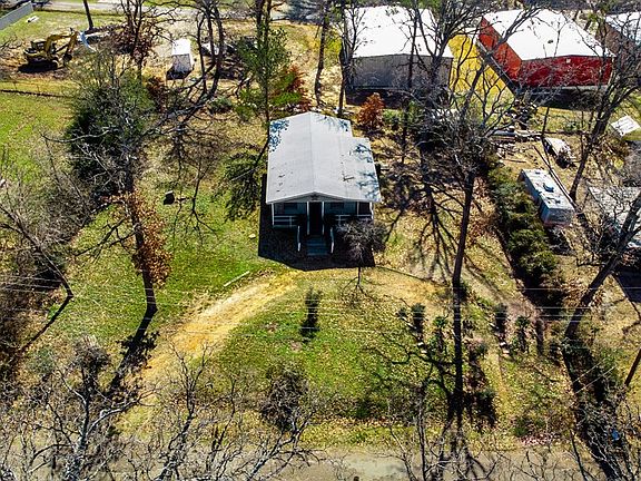 3rd image of 274 Lynn Creek Dr