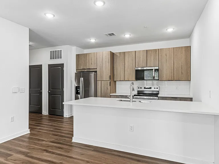 Velara Luxury Apartments — Photo 61