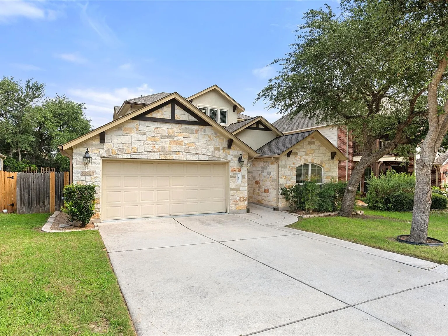 4 bed, 4.0 bath, 3049 sqft, $3,099 — Photo 3