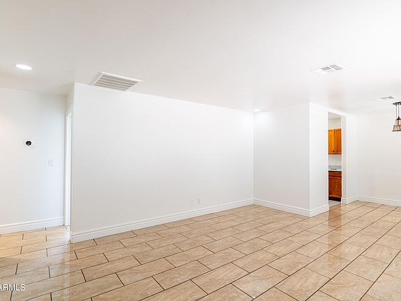 4th image of 3225 W CAMPBELL Avenue