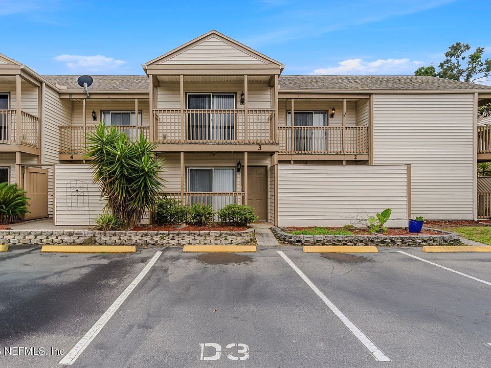 1st image of 2300 TWELVE OAKS Drive #D3