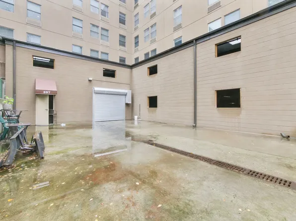 101 Clinton Street image 9 of 10