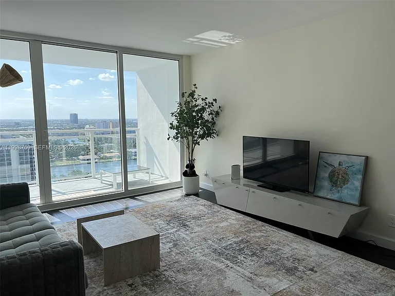 2030 S Ocean Dr #2102 — Photo 8