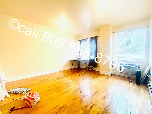 Rented by null | media 32