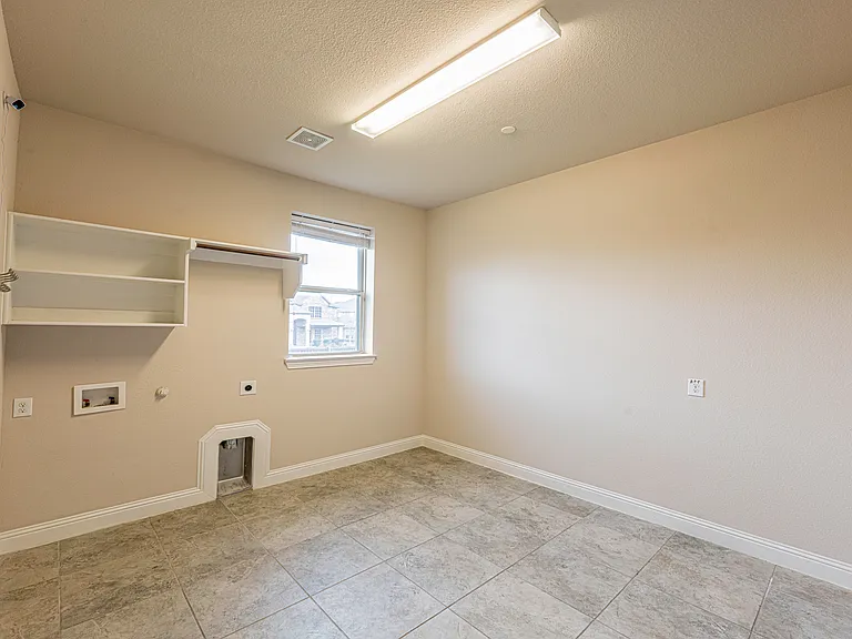 2320 Lewis Canyon Dr — Photo 22