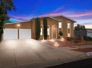 5120 Spinning Wheel Rd NW, Albuquerque, NM 87120