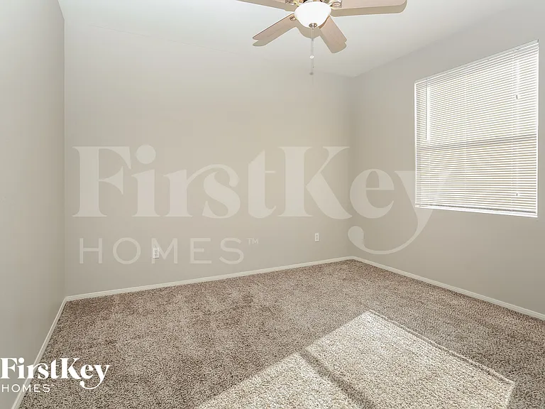 8049 Rock Port Cir — Photo 12