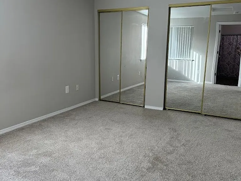 16920 SE Powell Blvd #18 — Photo 10
