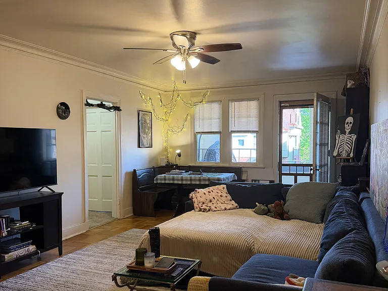 5920 Walnut St #202 — Photo 9