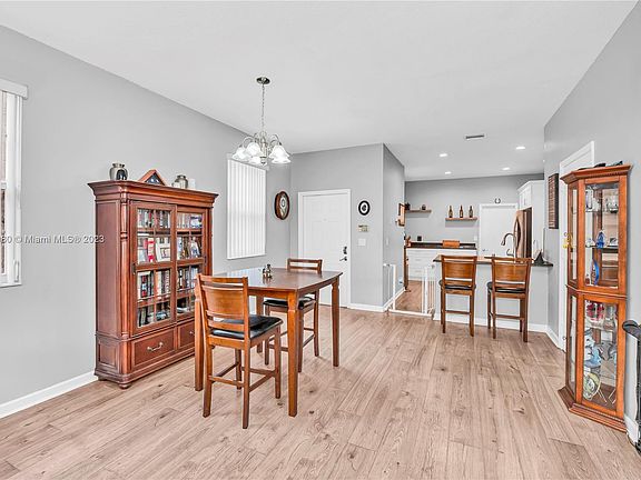 5th image of 1895 Madeira Dr #1895