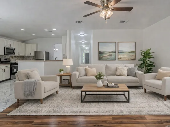 8427 Pale Horse, San Antonio, TX 78254