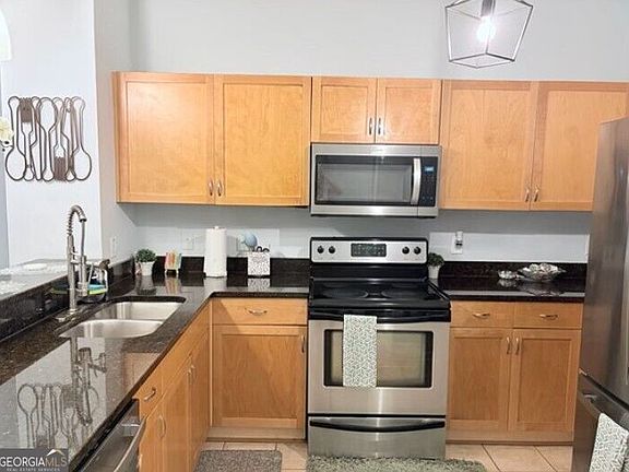 2nd image of 870 Mayson Turner Rd #1224