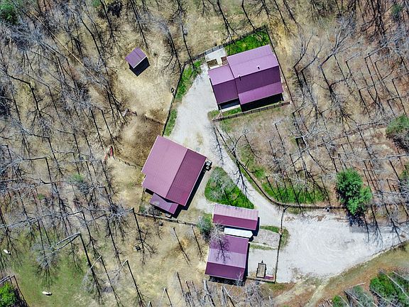 3rd image of 232 Wild Cat Rd