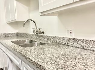 1015 N Edinburgh Ave, Los Angeles, CA 90046