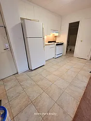 Rented by Metro Park Realty Inc