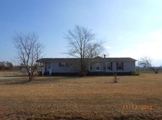 1191 Brisson Rd, Saint Pauls, NC 28384