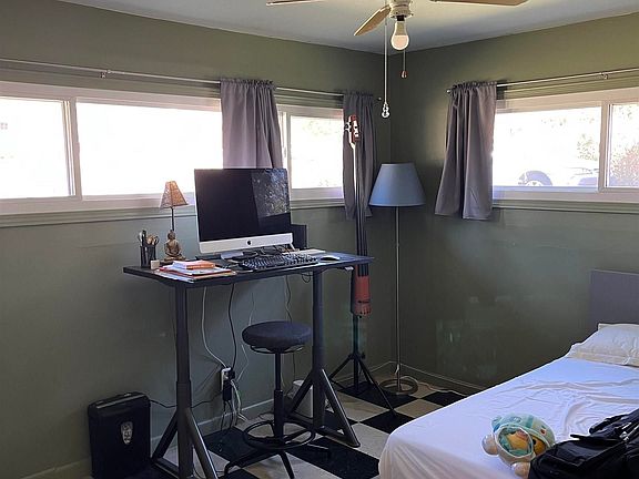 4th image of 3125 Francine Dr