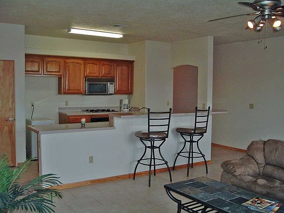 Light, bright, open floorplan