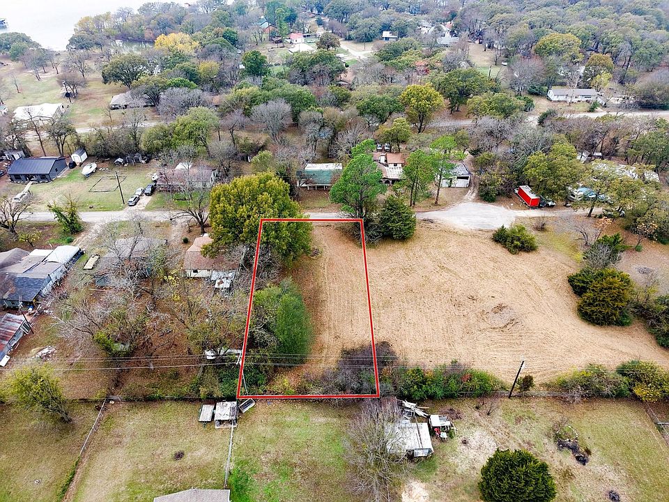 2nd image of 399 Briggs Blvd
