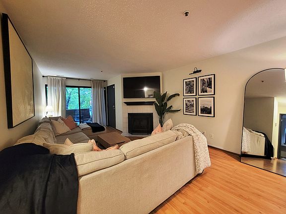 2nd image of 780 Weidner Rd APT 100