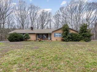 1636 Chrisco Rd W, Seagrove, NC 27341